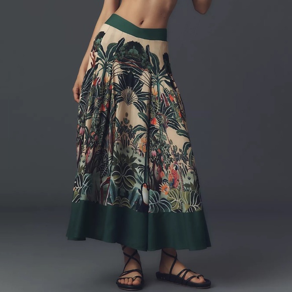 FARM Rio Dresses & Skirts - NWT Farm Rio Jungle Print V-Waist Midi Skirt Size Medium